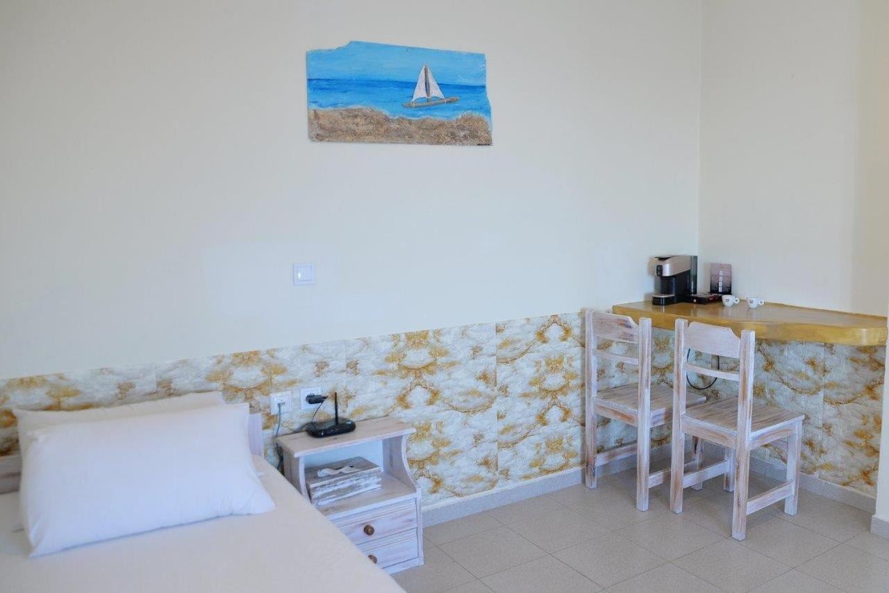 Peaceful Bay Hotel Mégas Yialós-Nítes Eksteriør billede